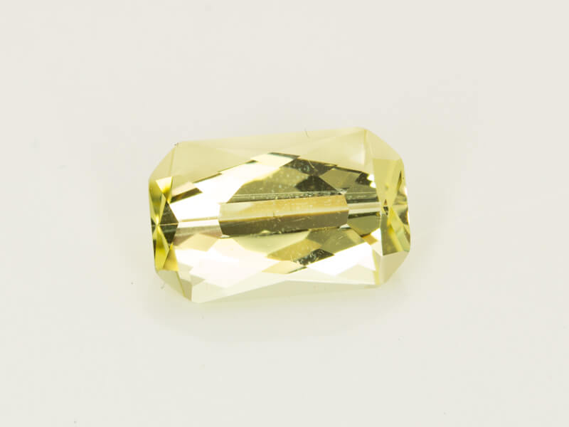 Em Cut 4.27ct Yellow